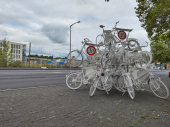 Fahrradskulptur Gesünder ist Tempo 30